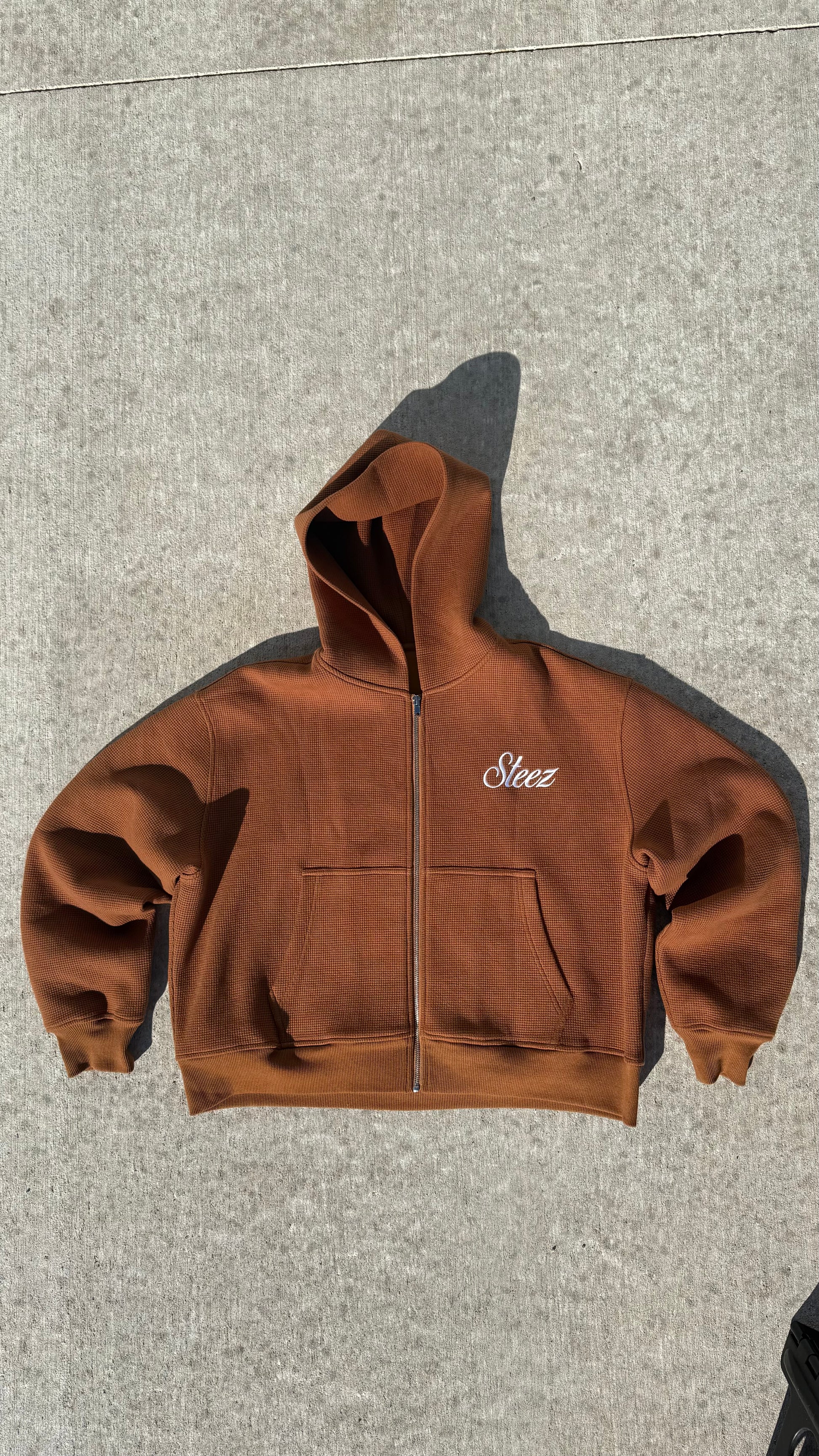 BROWN THERMAL JACKET (PRE-ORDER)